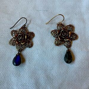 Pretty hanging costume earrings with pretty gray stone.